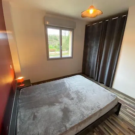 Holiday home Lemarinel